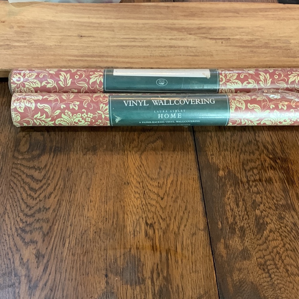 Sealed Laura Ashley Home Vinyl Wallpaper 11 yds x21” see pictures made in UK